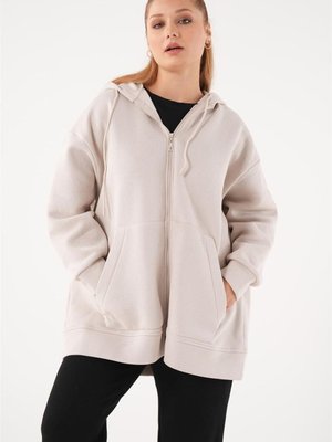 Şardonlu Kanguru Cepli Bej Sweatshirt Şardonlu Kanguru Cepli Bej Sweatshirt