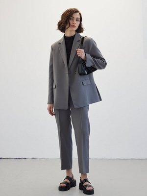 Geniş Paça Kumaş Pantolon Gri Geniş Paça Kumaş Pantolon Gri