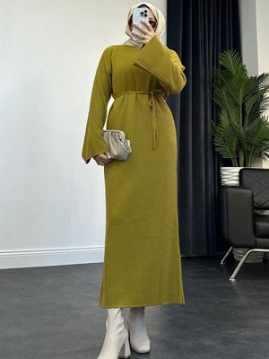 Cemre Triko Elbise Yağ Yeşili Cemre Triko Elbise Yağ Yeşili