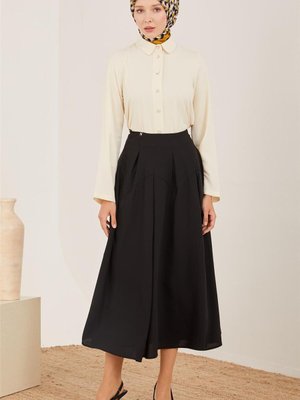 Pilikaşeli Ve Godeli Etek Siyah