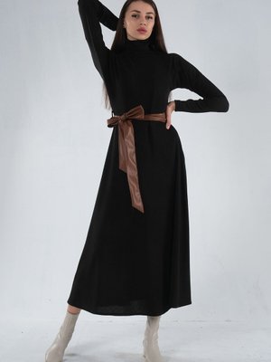 Siyah Beli Kemerli Örme Elbise Siyah Beli Kemerli Örme Elbise