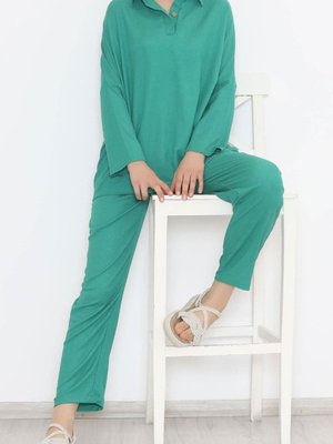 Düğme Detaylı Polo Yaka Takım Yeşil