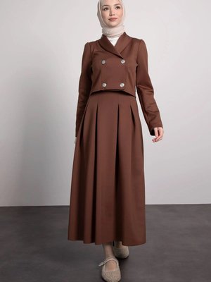 Eteği Pileli Ceketli Takım