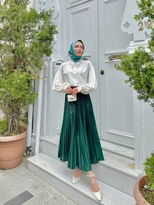 Piliseli Etek Piliseli Etek