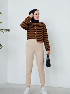 Bel Lastikli Cep Detaylı Pantolon Taş