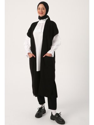Siyah Cepli Uzun Triko Yelek