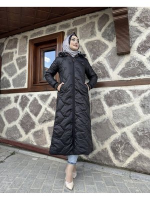 Siyah Capisonlu Mont Siyah Capisonlu Mont