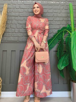 Güğüs Kısmı Gizli Düğmeli Bel Kuşaklı Desenli Tulum Gül Kurusu