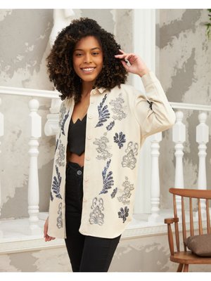 Gabardin Mevsimlik Nakış İşlemeli Gömlek