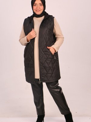 Siyah Büyük Beden Kapitone Üç İplik Yelek