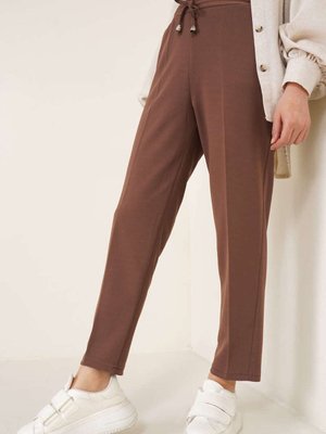 İp Detaylı Beli Lastikli Bilekte Pantolon Kahverengi