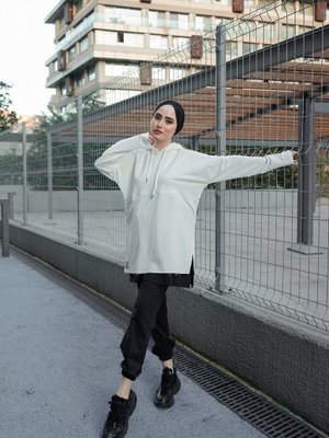 Pamuklu Tunik Pantolon Eşofman Takım Ekru Pamuklu Tunik Pantolon Eşofman Takım Ekru