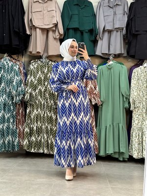 Yaprak Desenli Elbise