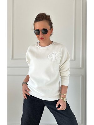 Kırık Beyaz Sweatshirt