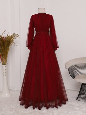 Kolu Ve Kemeri İncili Hakim Yaka Tül Abiye Elbise