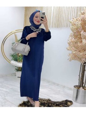 Kadife Boydan Piliseli Elbise Kadife Boydan Piliseli Elbise