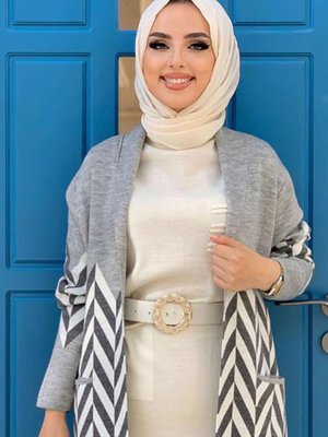 Gri Desenli Triko Ceket