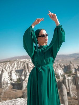 Tesettür Büzgü Yaka Salaş Elbise Tesettür Büzgü Yaka Salaş Elbise