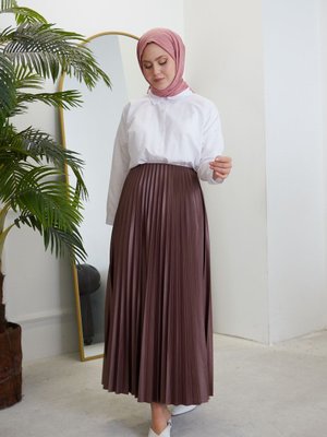 Lakeli Piliseli Etek