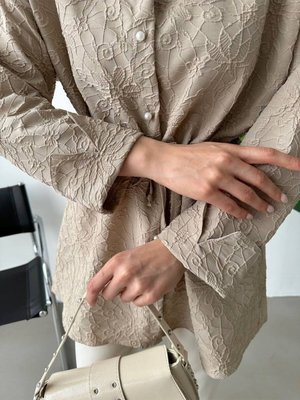 Nakış Işlemeli Uzun Gömlek