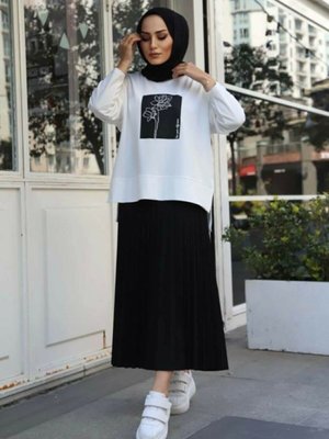 Piliseli Etekli Takım