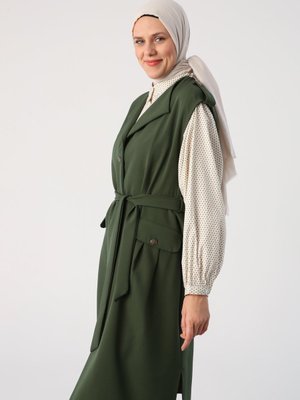 Koyu Yeşil Omuzları Apoletli Kuşaklı Cepli Yelek