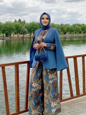 Pelerin Kol Görünümlü Düz Astarlı Ceket İndigo