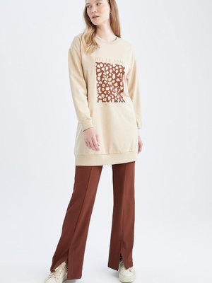 Ispanyol Paça Yırtmaçlı Pantolon