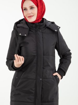 Armine Trend Kapitone Seyyar Kapüşonlu Önden Cepli Fermuarlı Mont Siyah Armine Trend Kapitone Seyyar Kapüşonlu Önden Cepli Fermuarlı Mont Siyah