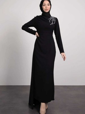 Omuz Taş Detaylı Kuyruklu Abiye Elbise