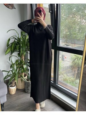 Siyah Renk Fitilli Triko Elbise