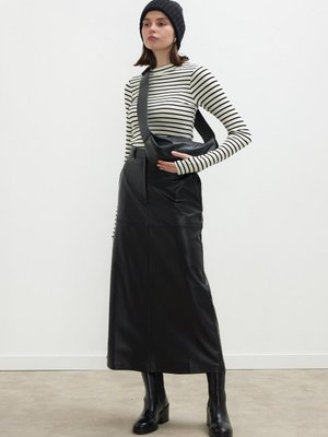 Deri Kalem Etek Siyah Deri Kalem Etek Siyah