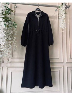 Yarım Fermuarlı Üç İplik Elbise