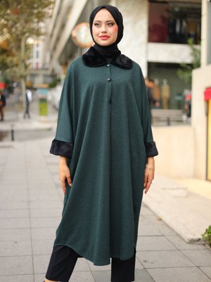 Zümrüt Yeşili Düğmeli Panço
