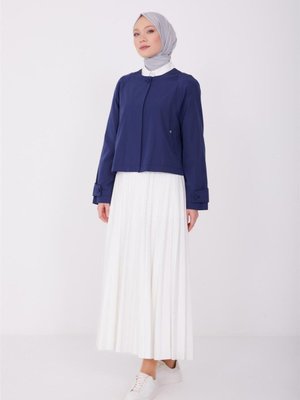 Arakası Uzun Gabardin Ceket Lacivert Arakası Uzun Gabardin Ceket Lacivert