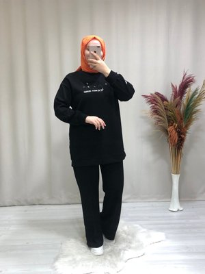 Önü Yazı Detaylı Eşofman Takımı