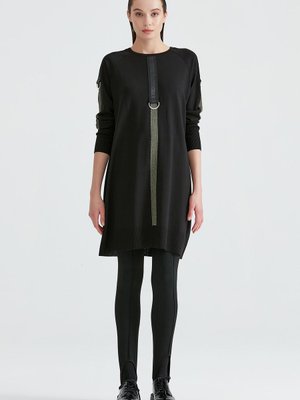 Siyah Sim Ve Yazı Şeritli Triko Tunik