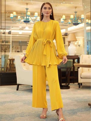 Önü Pileli Tunik Takım Sarı