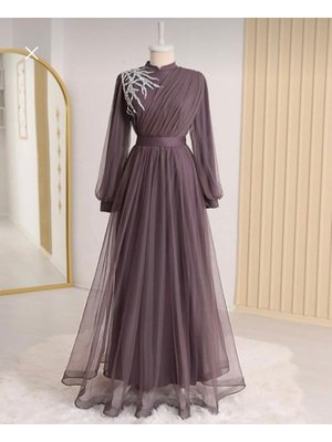 Önü Taş Detaylı Drapeli Kemerli Tül Abiye Elbise