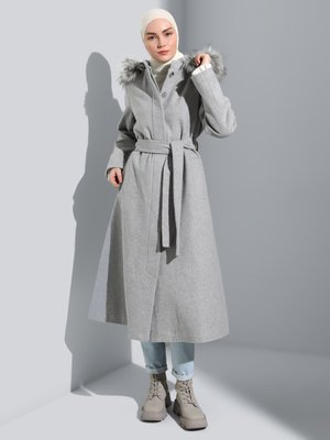 Yakası Kürk Detaylı Kaşe Kaban Gri
