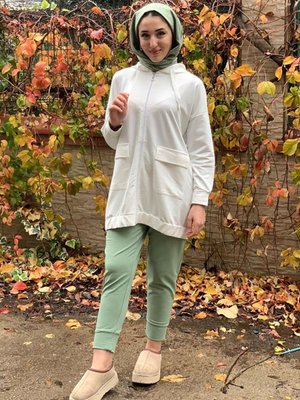 Ekru Cepli Fermuarlı Ceket