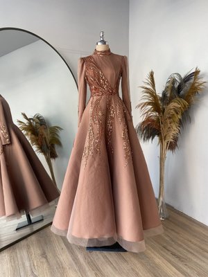 Sude Kabarık Abiye Elbise