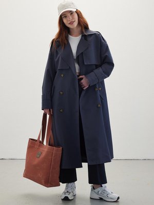 Düğmeli Kruvaze Trençkot Lacivert Düğmeli Kruvaze Trençkot Lacivert