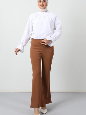 Beli Lastikli Ispanyol Pantolon Açık Kahve Beli Lastikli Ispanyol Pantolon Açık Kahve