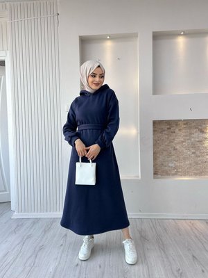 Kapüşonlu Swet İplik Elbise