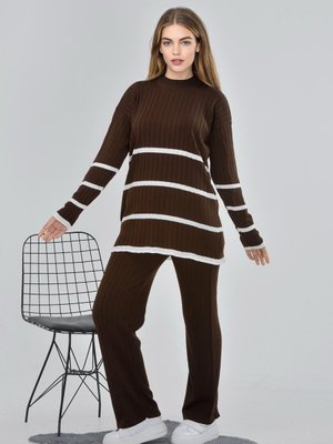 İki Renkli Mevsimlik İnce Kumaş Triko Takım Kahverengi