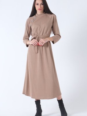 Bej Taş İşlemeli Triko Elbise Bej Taş İşlemeli Triko Elbise