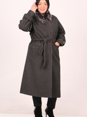 Diagonel Siyah Büyük Beden Kürk Yakalı Astarlı Kaşe Kaban