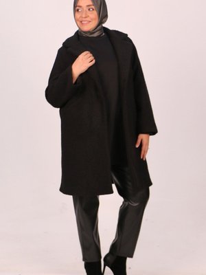 Siyah Büyük Beden Düğmeli Kıvırcık Kuzu Kaban