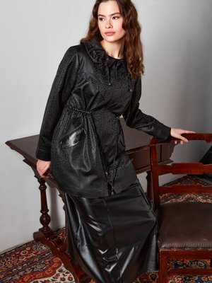 Büzgü Detaylı Giy Çık Siyah Büzgü Detaylı Giy Çık Siyah
